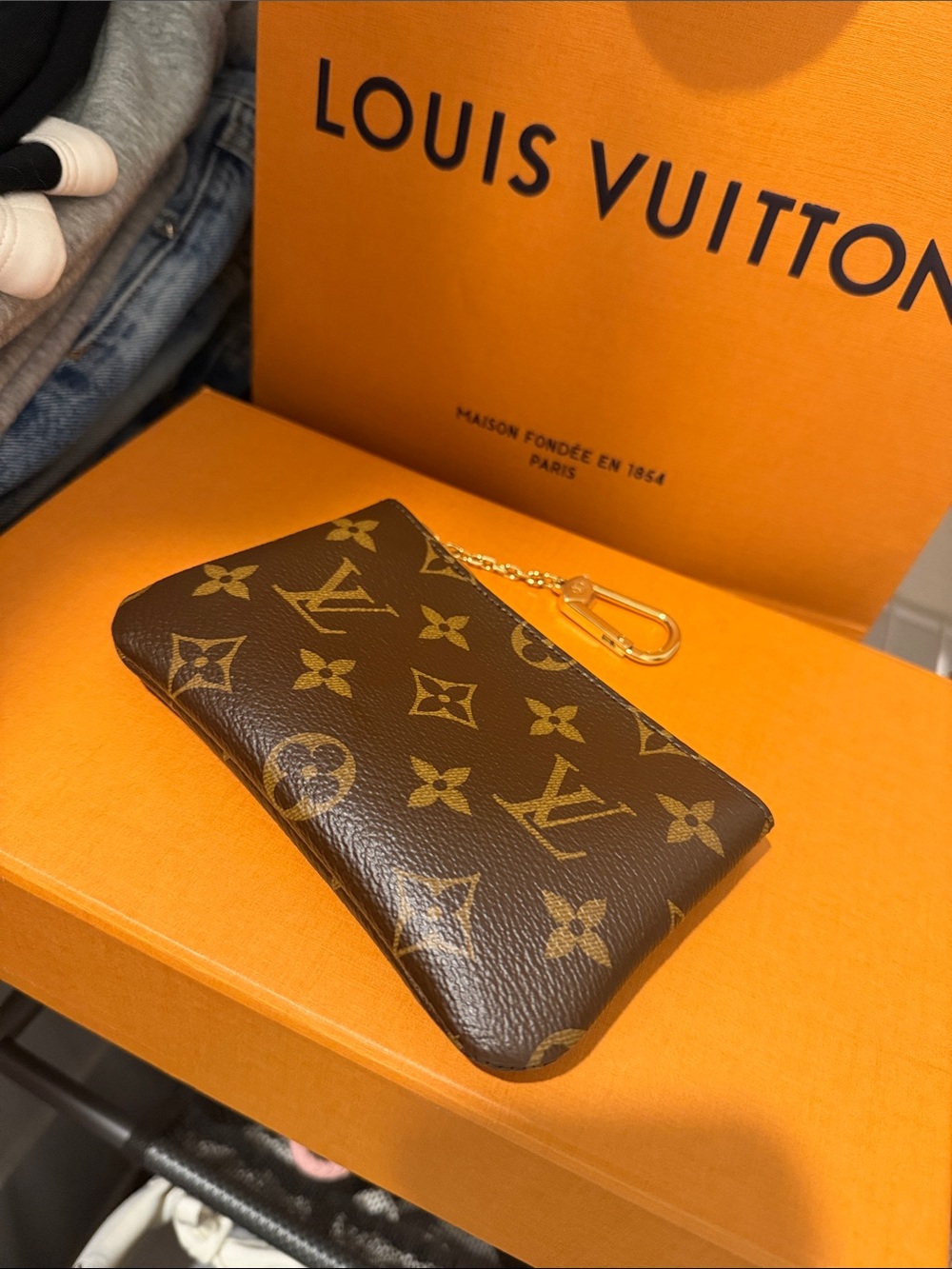 Louis Vuitton Key Pouch (S) - Picture 2 of 4